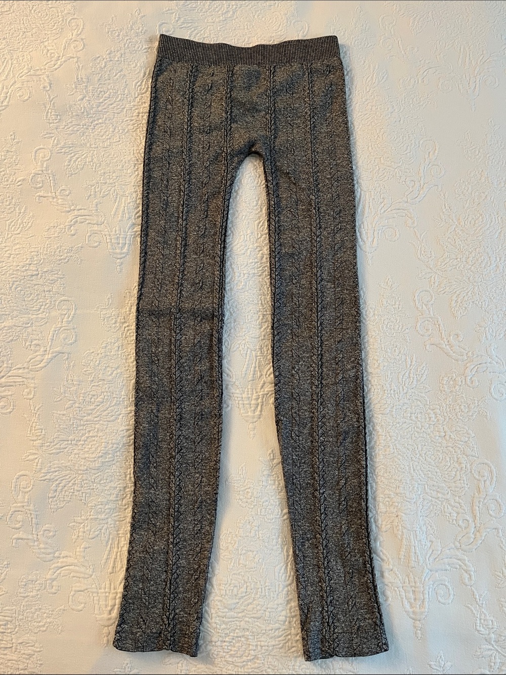 Nikibiki Gray Textured Leggings